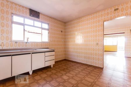 Casa para alugar com 450m², 4 quartos e 2 vagas Casa para alugar com 450m², 4 quartos e 2 vagasCozinha