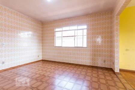 Casa para alugar com 450m², 4 quartos e 2 vagas Casa para alugar com 450m², 4 quartos e 2 vagasSala de Jantar