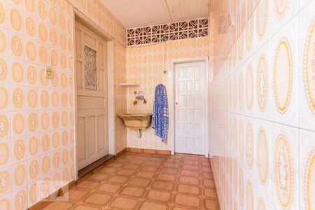 Casa para alugar com 450m², 4 quartos e 2 vagas Casa para alugar com 450m², 4 quartos e 2 vagasÁrea de Serviço