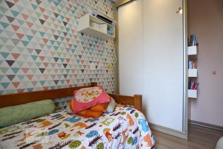 Dormitório de apartamento à venda com 2 quartos, 59m² em Jaguaribe, Osasco