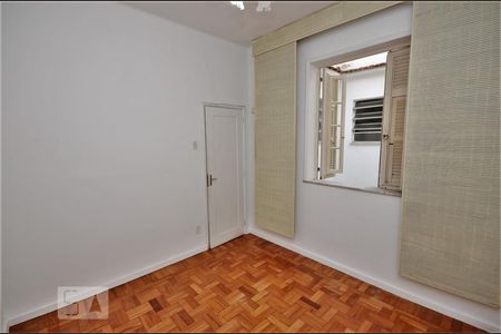 Quarto 1 de apartamento para alugar com 3 quartos, 150m² em Botafogo, Rio de Janeiro