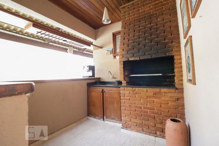 Casa para alugar com 420m², 4 quartos e 5 vagas Casa para alugar com 420m², 4 quartos e 5 vagasChurrasqueira