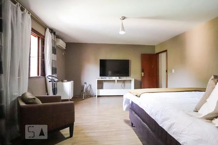 Casa para alugar com 420m², 4 quartos e 5 vagas Casa para alugar com 420m², 4 quartos e 5 vagasSuíte 2