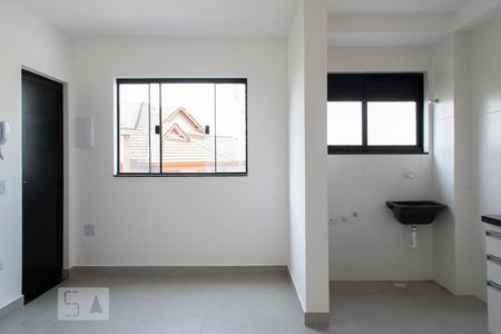 SALA / COZINHA de apartamento para alugar com 2 quartos, 38m² em Vila Paiva, São Paulo