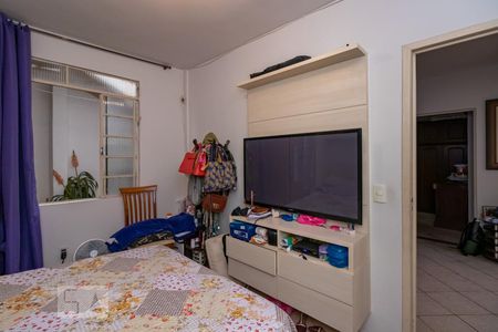 Suíte 1 de casa para alugar com 8 quartos, 245m² em Horto Florestal, Belo Horizonte