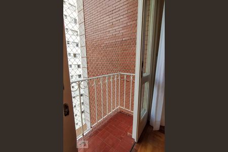 Varanda  de apartamento para alugar com 2 quartos, 70m² em Vila Uberabinha, São Paulo