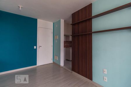 Sala de apartamento para alugar com 2 quartos, 45m² em Jardim Guairaca, São Paulo