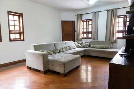 Sala de casa para alugar com 3 quartos, 175m² em Jardim Modelo, São Paulo