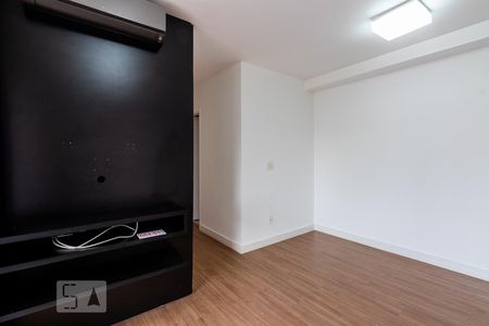 Sala de apartamento para alugar com 2 quartos, 55m² em Vila Olímpia, São Paulo