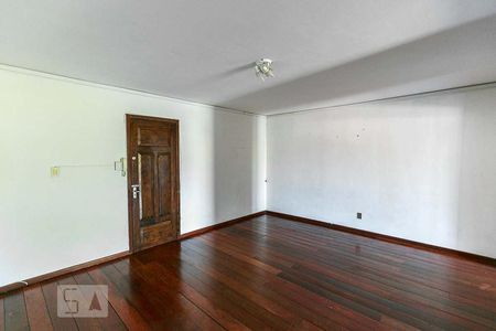 Sala de apartamento para alugar com 2 quartos, 80m² em Medianeira, Porto Alegre