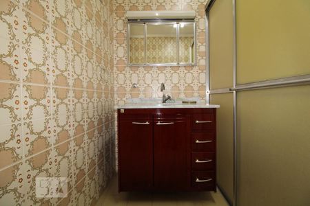 Banheiro da Suíte 1 de casa à venda com 3 quartos, 351m² em Campo Belo, São Paulo