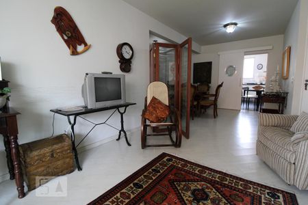 Sala de apartamento à venda com 3 quartos, 109m² em Campo Belo, São Paulo