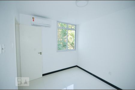 Quarto 1 de apartamento à venda com 2 quartos, 60m² em Fonseca, Niterói