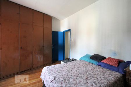 Quarto 1 de casa à venda com 3 quartos, 205m² em Água Branca, São Paulo