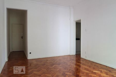 Sala de apartamento para alugar com 3 quartos, 85m² em Leblon, Rio de Janeiro