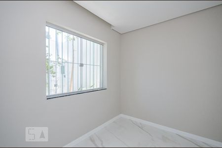 Sala 2 de casa para alugar com 4 quartos, 360m² em Salgado Filho, Belo Horizonte