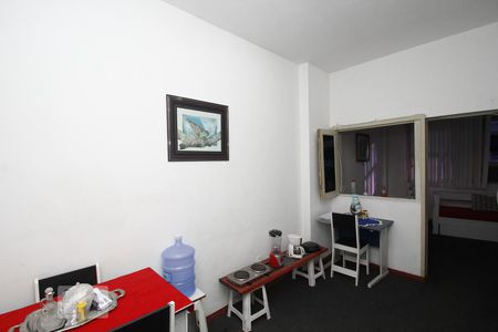 Studio à venda com 40m², 1 quarto e sem vagaSala