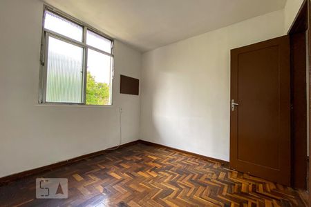 Quarto 1 de apartamento para alugar com 3 quartos, 70m² em Vila da Penha, Rio de Janeiro