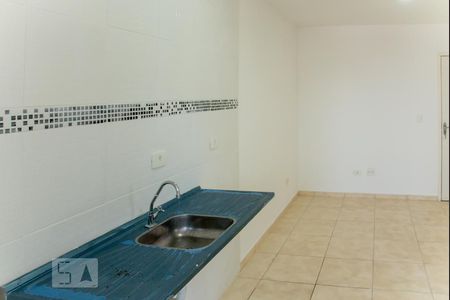 Sala/Cozinha de apartamento para alugar com 2 quartos, 50m² em Vila Nhocune, São Paulo