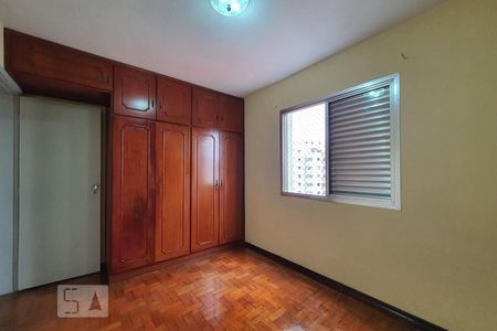 Quarto 2 de apartamento para alugar com 2 quartos, 76m² em Vila Dom Pedro I, São Paulo