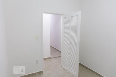 Quarto 1 de casa para alugar com 2 quartos, 96m² em Vila Medeiros, São Paulo