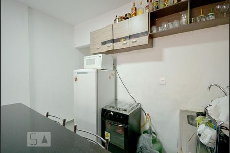 Cozinha de apartamento à venda com 1 quarto, 35m² em Liberdade, São Paulo