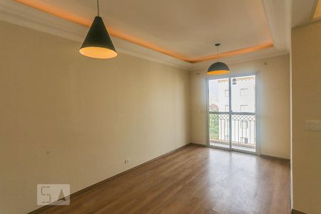 Sala de Estar de apartamento para alugar com 3 quartos, 63m² em Cidade São Francisco, São Paulo