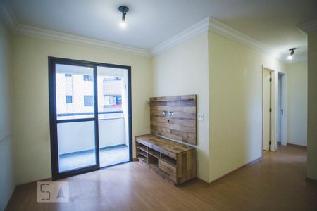 Sala de estar de apartamento à venda com 3 quartos, 68m² em Vila do Encontro, São Paulo