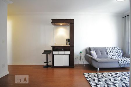 Sala de apartamento para alugar com 3 quartos, 70m² em Vila Andrade, São Paulo