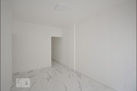 Sala de apartamento para alugar com 2 quartos, 73m² em Liberdade, São Paulo