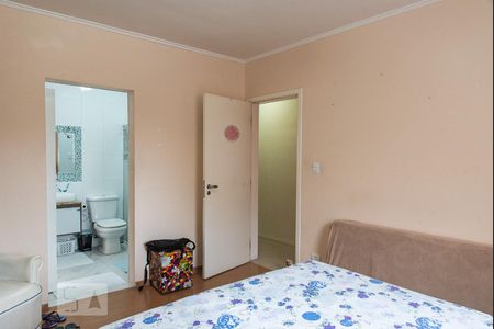 Suíte de casa à venda com 3 quartos, 164m² em Vila Brasílio Machado, São Paulo