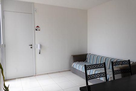 Sala de apartamento para alugar com 2 quartos, 42m² em Campo Grande, Rio de Janeiro