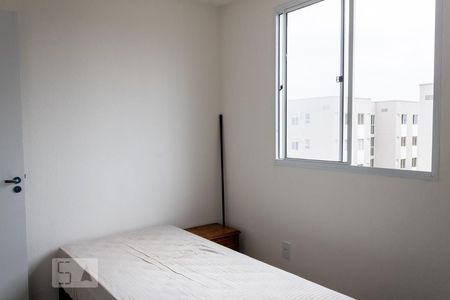 Quarto 1 de apartamento para alugar com 2 quartos, 42m² em Campo Grande, Rio de Janeiro