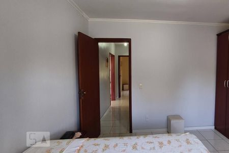 Quarto 1 de casa à venda com 3 quartos, 210m² em Igara, Canoas