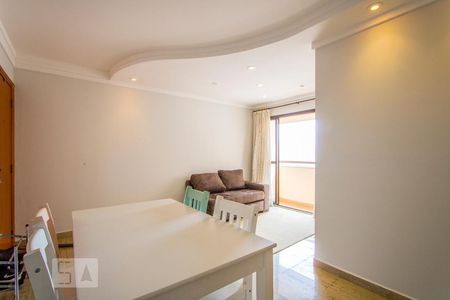 Sala de apartamento para alugar com 3 quartos, 78m² em Vila Santa Teresa, Santo André