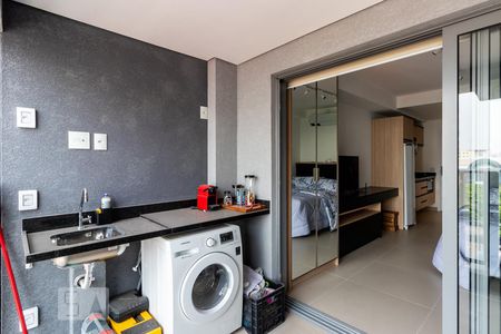 Varanda de kitnet/studio à venda com 1 quarto, 31m² em Indianópolis, São Paulo