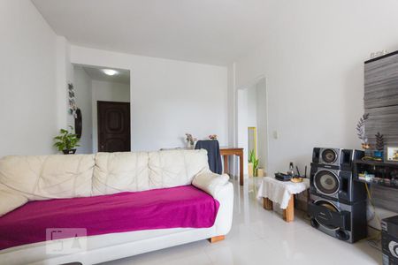 Apartamento à venda com 98m², 2 quartos e 1 vagaSala