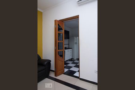 Sala - Acesso Cozinha de casa à venda com 3 quartos, 140m² em Bom Retiro, São Paulo