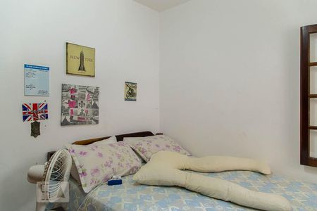 Quarto de casa à venda com 3 quartos, 100m² em Parque Jabaquara, São Paulo