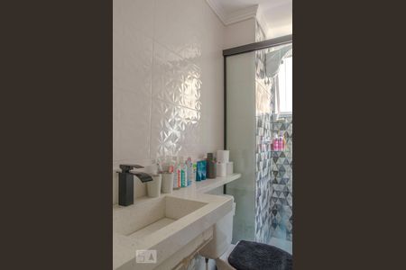 Banheiro de apartamento à venda com 2 quartos, 42m² em Jardim das Graças, São Paulo