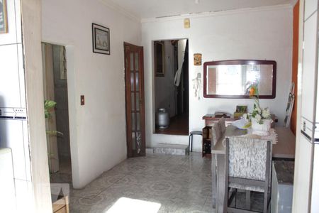 Casa para alugar com 498m², 3 quartos e 2 vagas Casa para alugar com 498m², 3 quartos e 2 vagasDetalhes sala de jantar