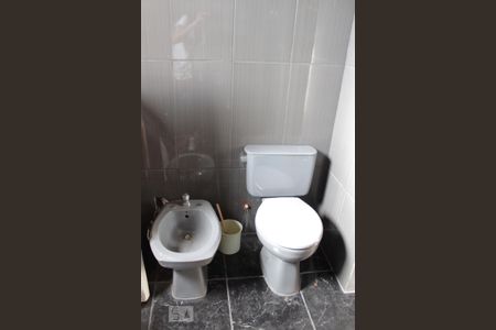 Casa para alugar com 498m², 3 quartos e 2 vagas Casa para alugar com 498m², 3 quartos e 2 vagasBanheiro Suíte