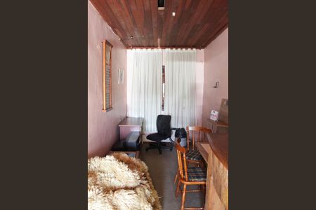 Casa para alugar com 498m², 3 quartos e 2 vagas Casa para alugar com 498m², 3 quartos e 2 vagasDetalhes Lareira