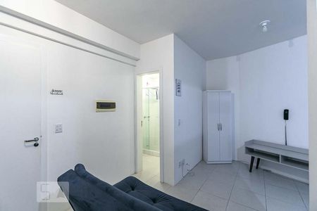 Sala de apartamento para alugar com 1 quarto, 31m² em Santo Antônio, Porto Alegre