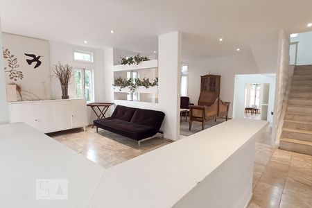 Sala de estar e jantar de casa de condomínio à venda com 3 quartos, 375m² em Alphaville, Santana de Parnaíba