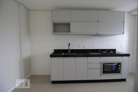 Cozinha de apartamento para alugar com 2 quartos, 65m² em Itacorubi, Florianópolis