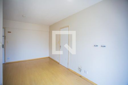 Sala de Estar de apartamento para alugar com 1 quarto, 50m² em Parque Imperial, São Paulo