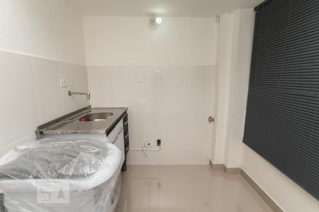Cozinha de kitnet/studio à venda com 1 quarto, 27m² em Água Branca, São Paulo