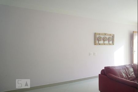 Casa à venda com 200m², 3 quartos e 3 vagasSala