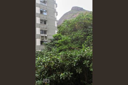 Vista da Sala de apartamento à venda com 4 quartos, 140m² em Lagoa, Rio de Janeiro